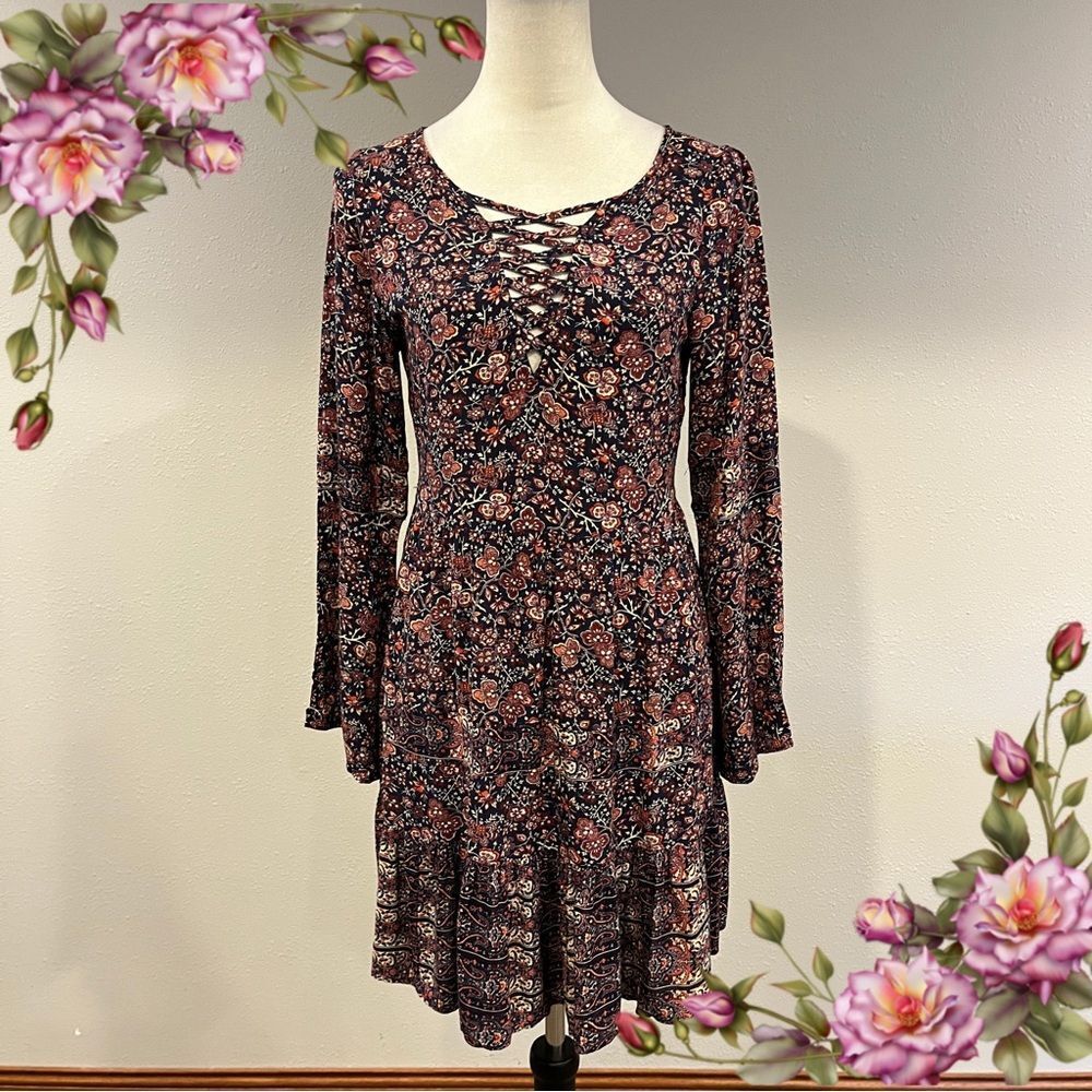 American Eagle Outfitters bell‎ sleeves deep v-neck a-line dress size small